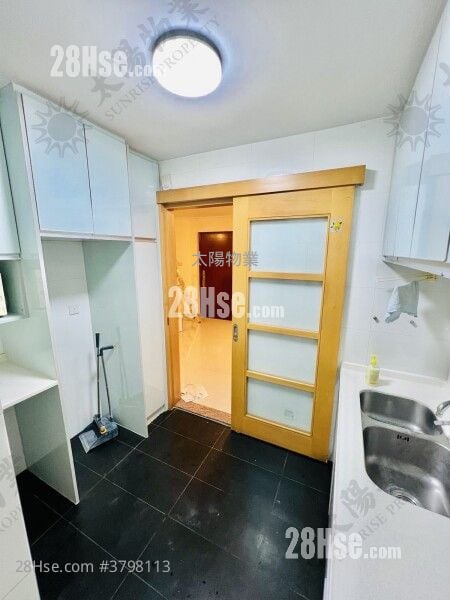 Whampoa Garden Sell 4 Bedrooms 777 ft²