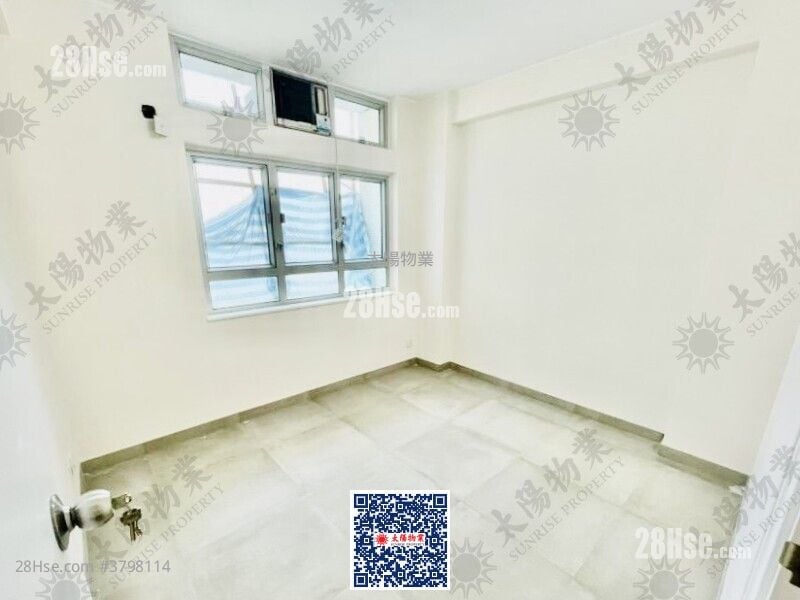 Whampoa Garden Sell 3 Bedrooms 910 ft²