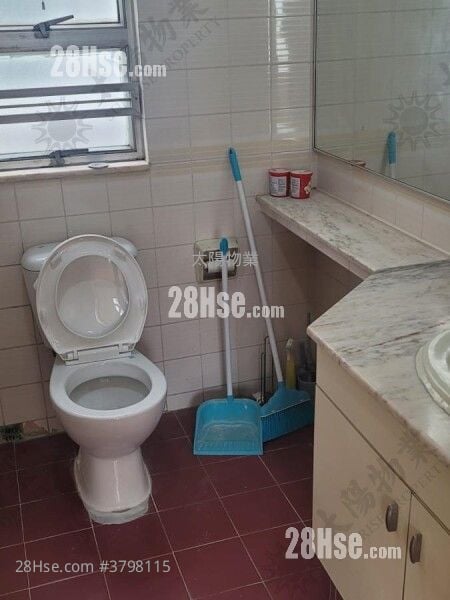 黄埔花园 租盘 3 房 775 平方尺