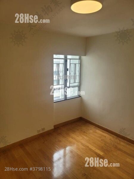 黄埔花园 租盘 3 房 775 平方尺