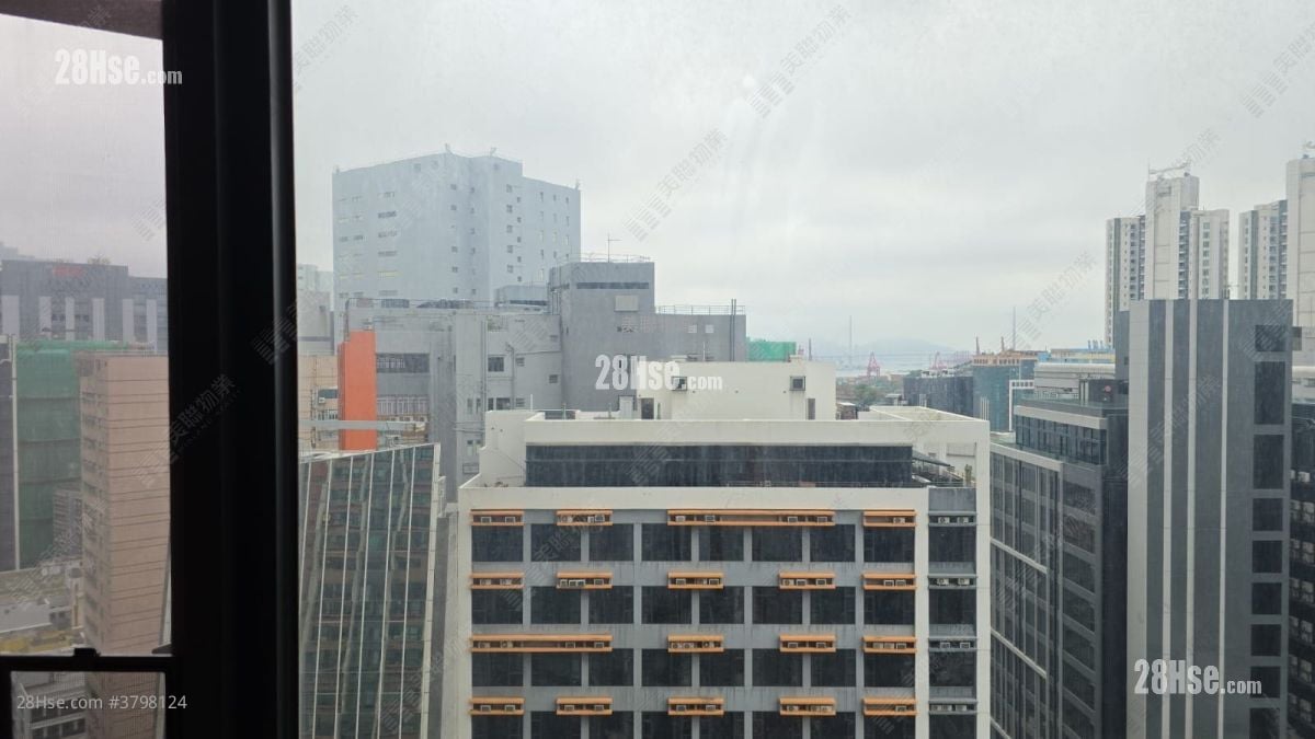 Chelsea Court Sell 2 Bedrooms , 1 Bathroom 460 ft²