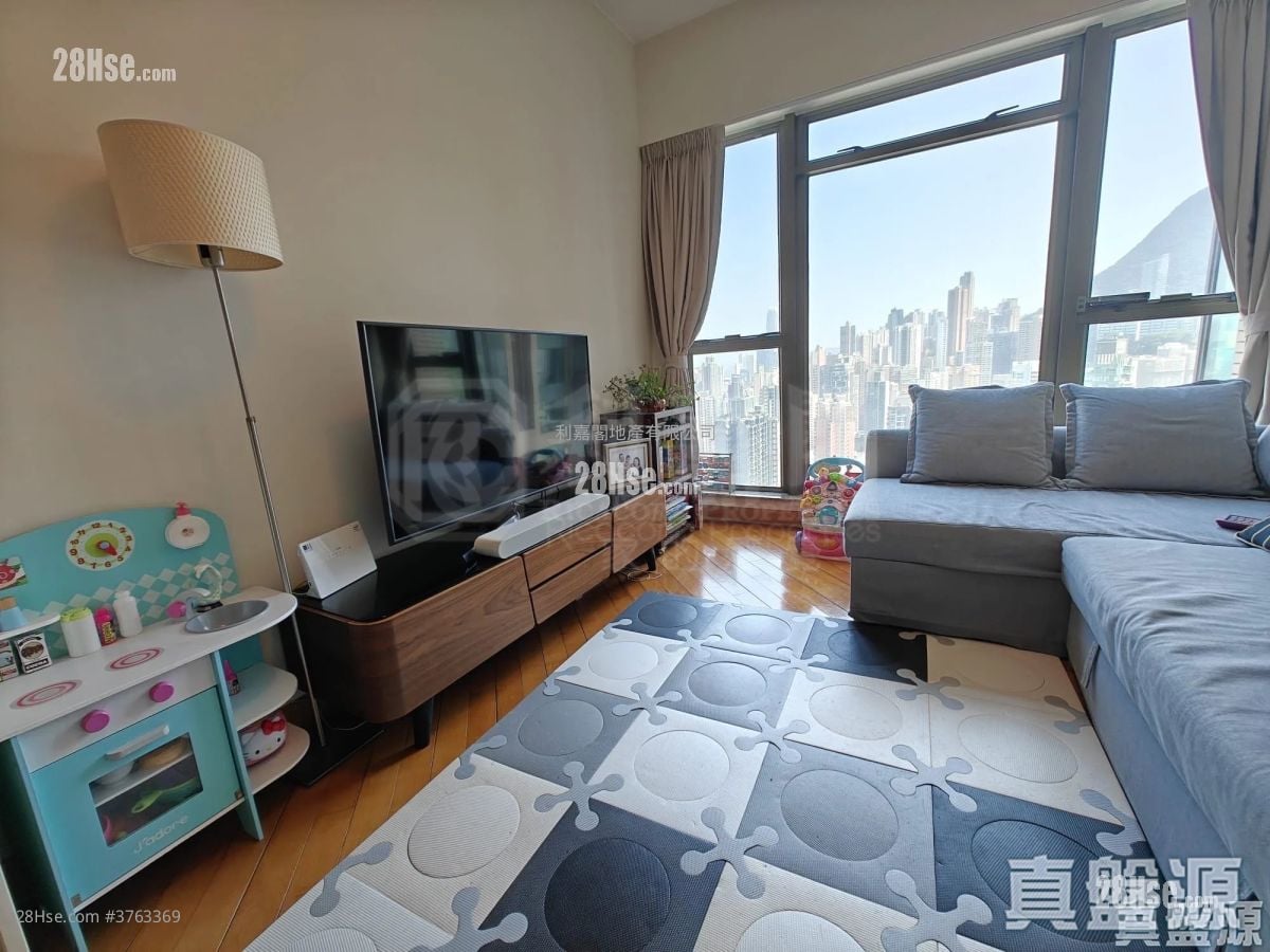 宝翠园 售盘 2 房 , 2 浴室 773 平方尺