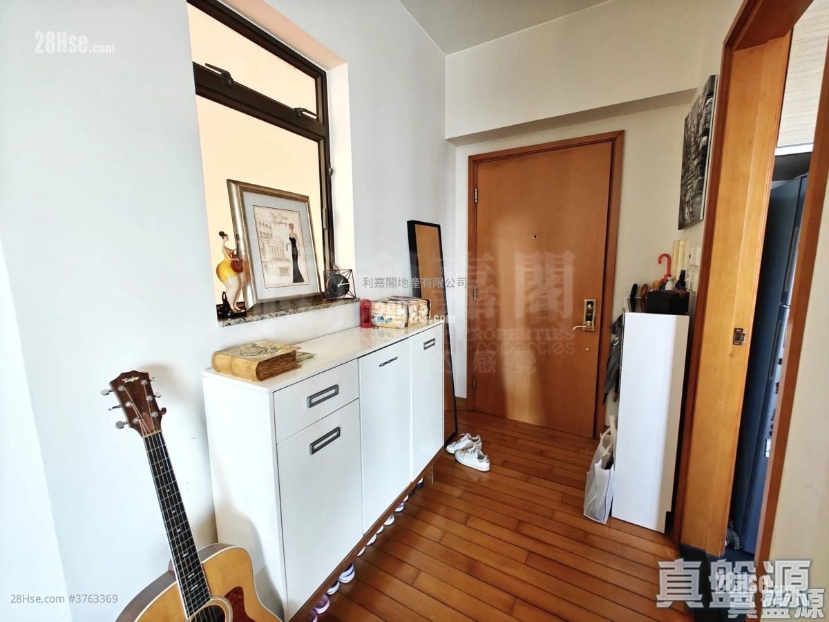 宝翠园 售盘 2 房 , 2 浴室 773 平方尺