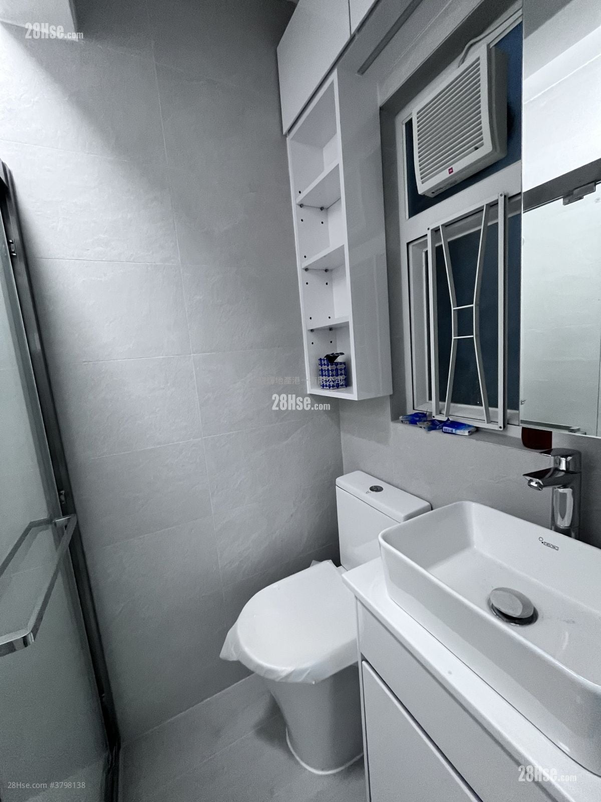 Comfort Court Rental 2 Bedrooms 316 ft²