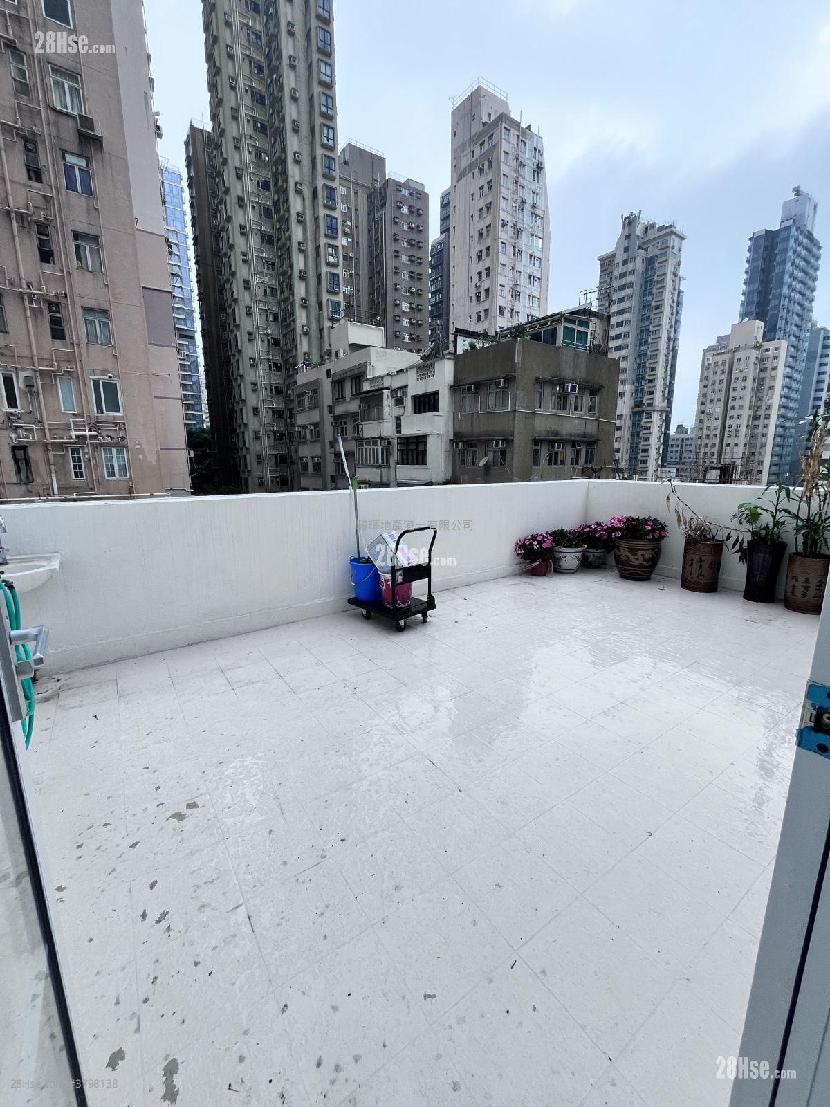 Comfort Court Rental 2 Bedrooms 316 ft²