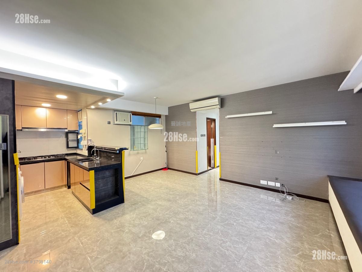 豪景花园 售盘 2 房 , 2 浴室 792 平方尺