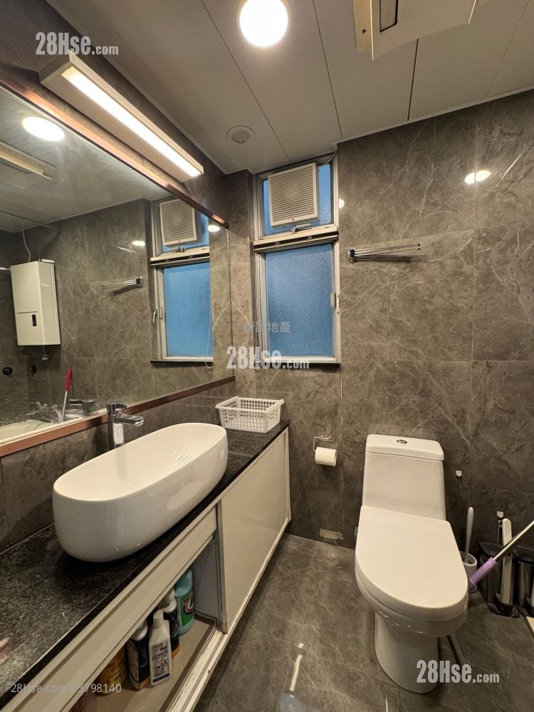 豪景花园 售盘 2 房 , 2 浴室 792 平方尺