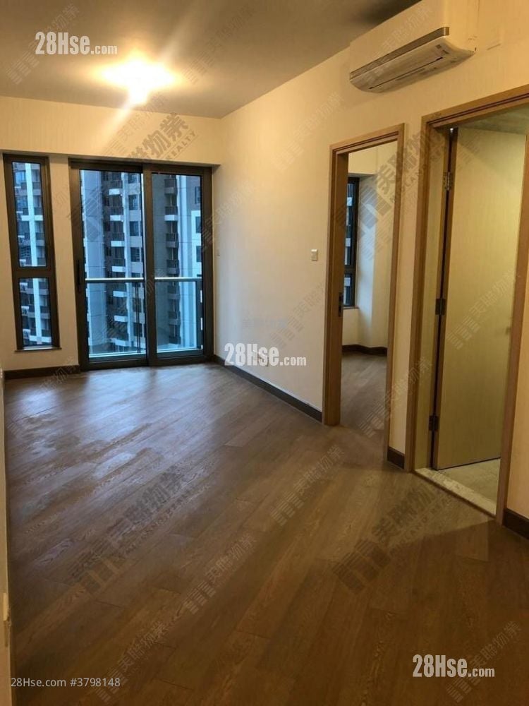 Parc City Sell 1 Bedroom , 1 Bathroom 480 ft²