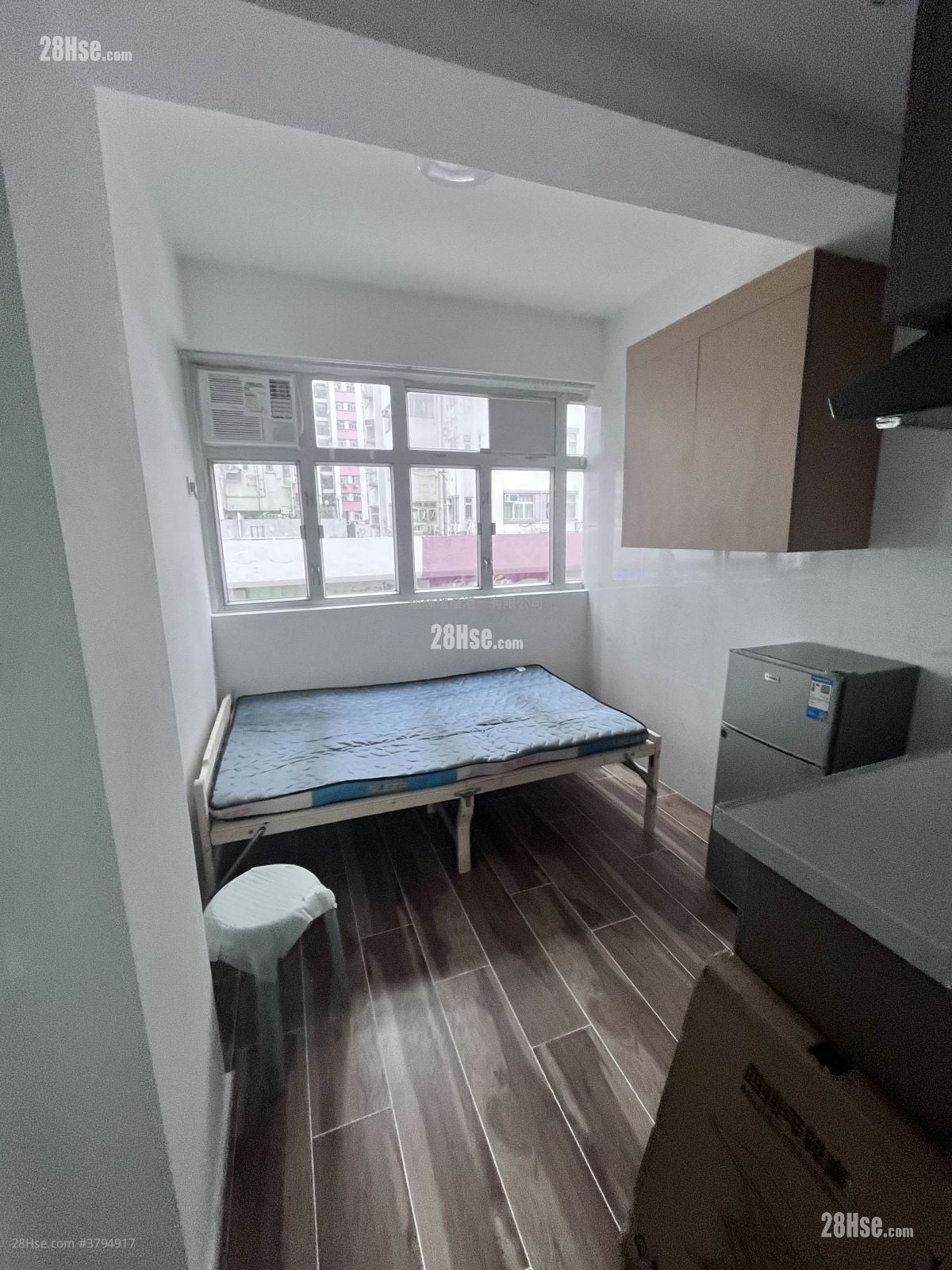 Belcher's Street 137 Rental 1 Bathroom 130 ft²