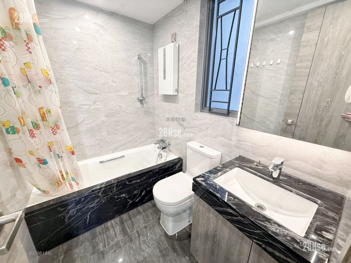 映日湾 租盘 2 房 , 1 浴室 444 平方尺