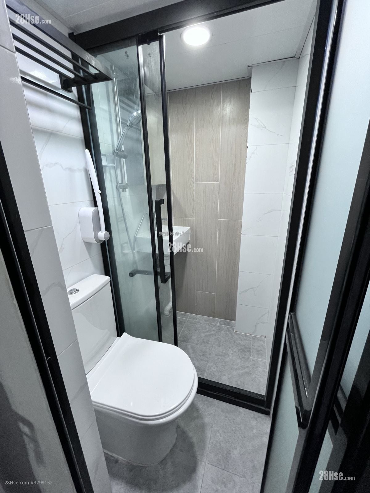 Maylun Apartments Rental 1 Bathroom 150 ft²