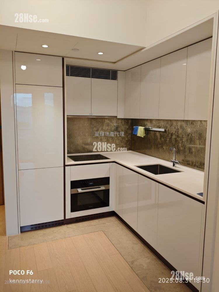 Monaco Rental 2 Bedrooms , 1 Bathroom 437 ft²