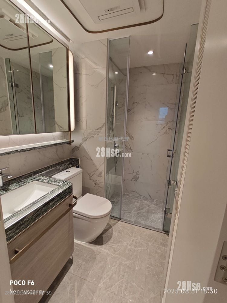 Monaco Rental 2 Bedrooms , 1 Bathroom 437 ft²