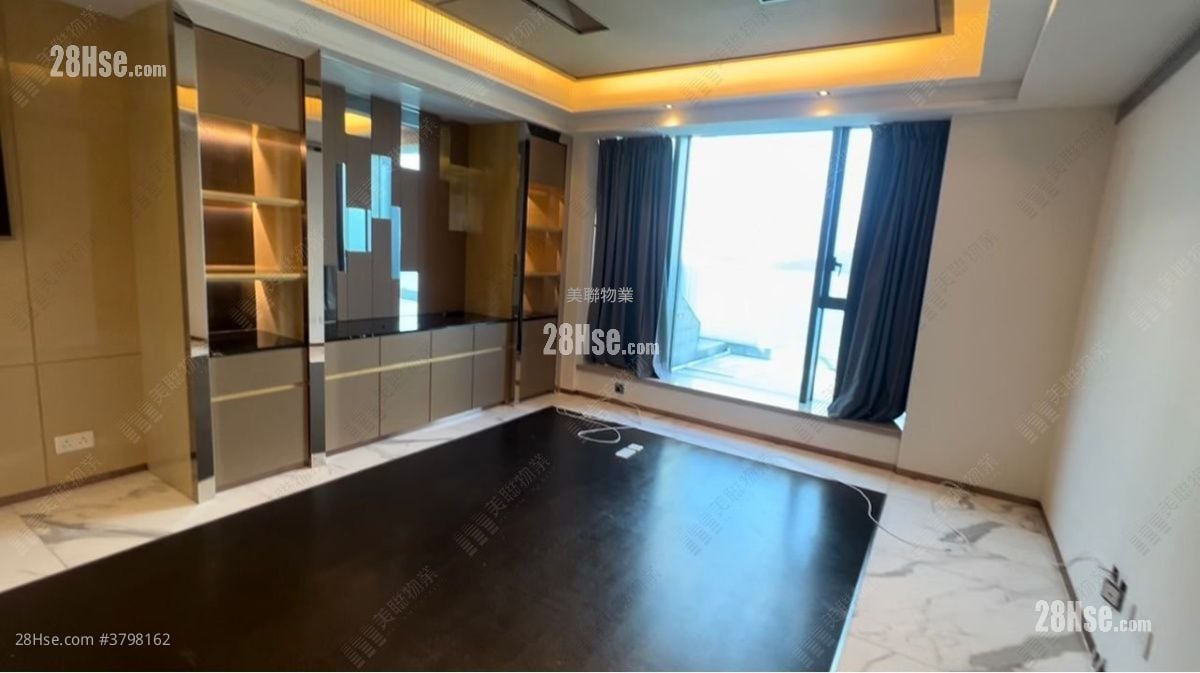 厅: 天赋海湾 租盘 4 房 , 5+ 浴室 2,297 平方尺