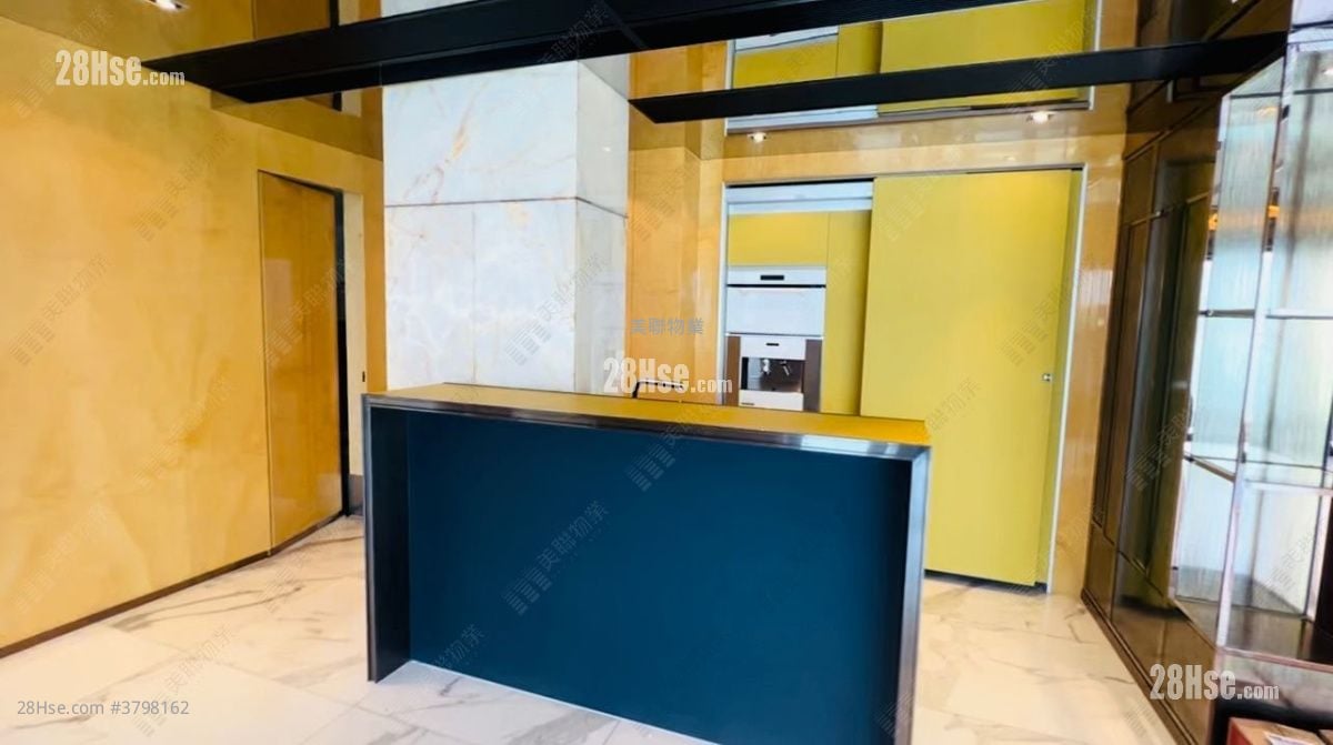 厨房: 天赋海湾 租盘 4 房 , 5+ 浴室 2,297 平方尺