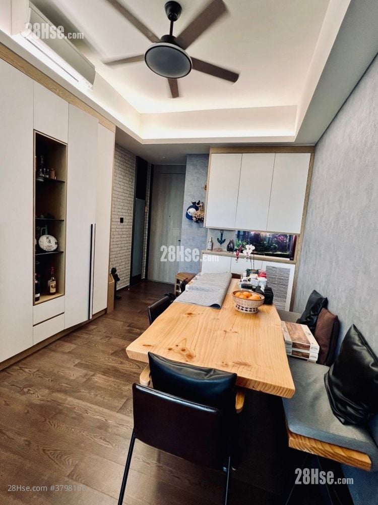 上源 租盘 4 房 , 3 浴室 829 平方尺