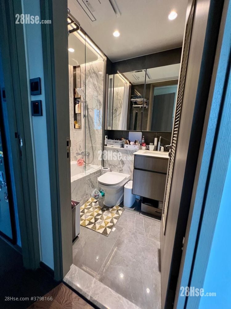 上源 租盘 4 房 , 3 浴室 829 平方尺