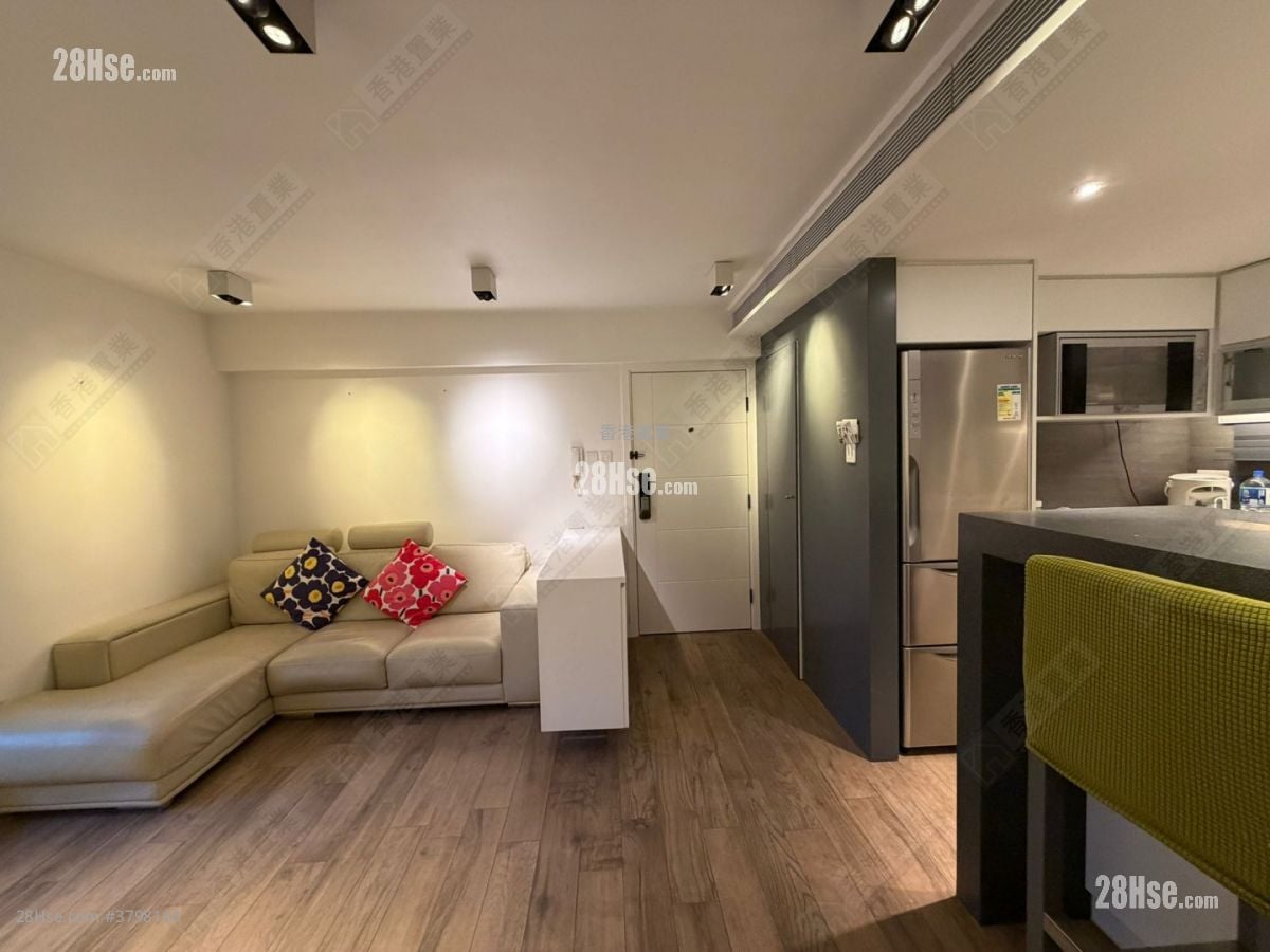 Taikoo Shing Rental 2 Bedrooms , 1 Bathroom 580 ft²