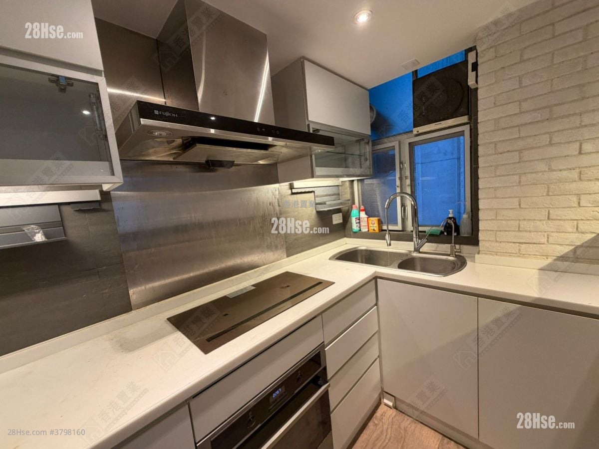 Taikoo Shing Rental 2 Bedrooms , 1 Bathroom 580 ft²
