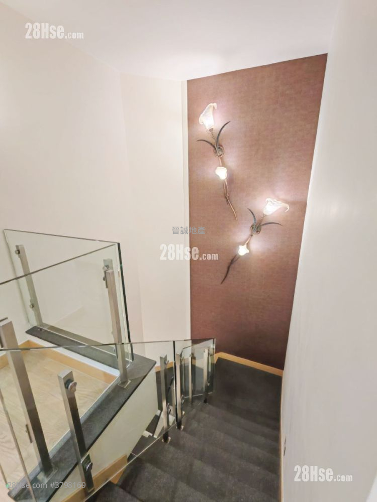 Palm Beach Sell 4 Bedrooms , 3 Bathrooms 1,603 ft²