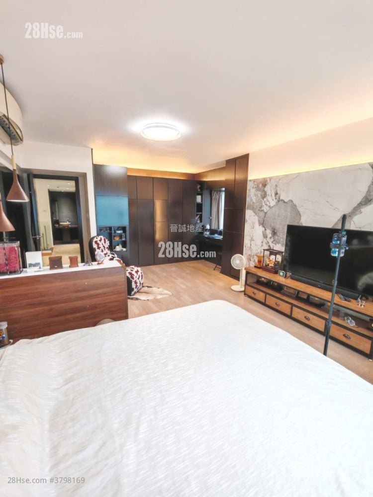 Palm Beach Sell 4 Bedrooms , 3 Bathrooms 1,603 ft²