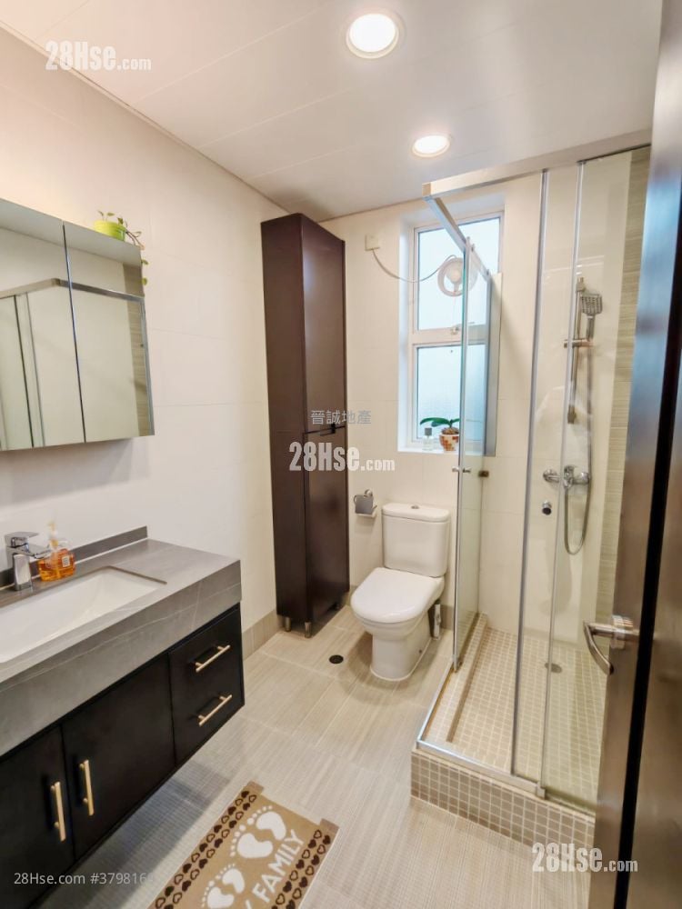 Palm Beach Sell 4 Bedrooms , 3 Bathrooms 1,603 ft²