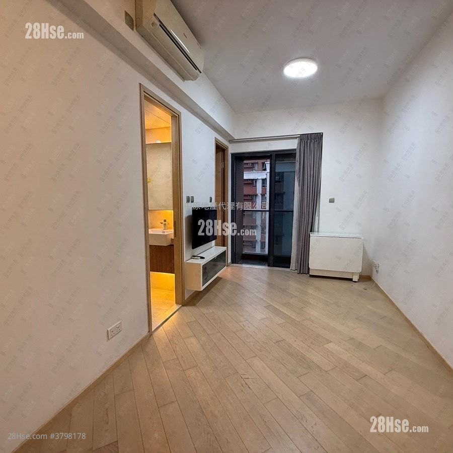 The Met. Delight Sell Studio 281 ft²