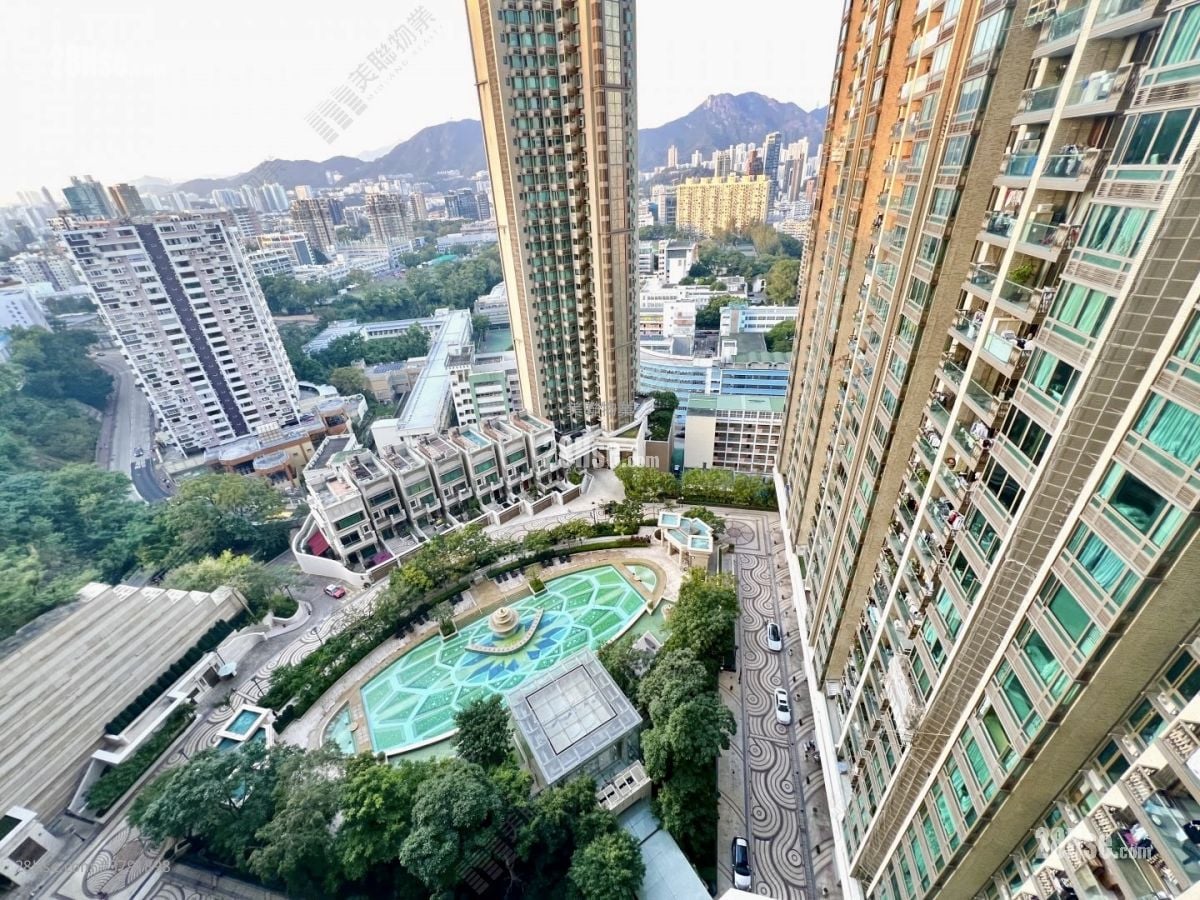 Celestial Heights Sell 3 Bedrooms 1,252 ft²