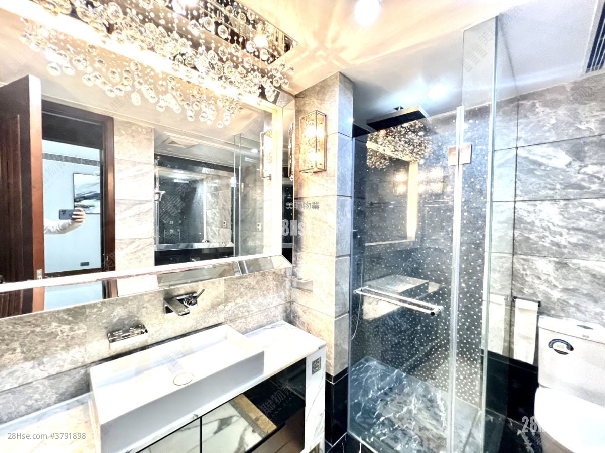 Celestial Heights Sell 3 Bedrooms 1,252 ft²