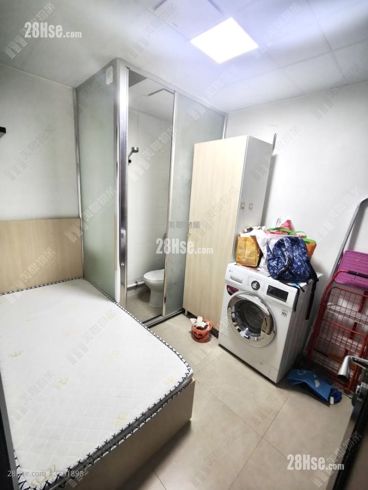 Celestial Heights Sell 3 Bedrooms 1,252 ft²