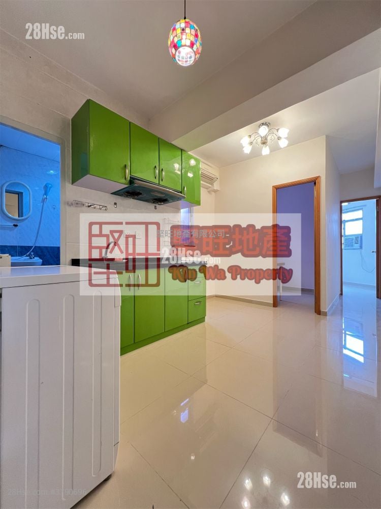 单幢楼房 租盘 2 房 , 1 浴室 269 平方尺