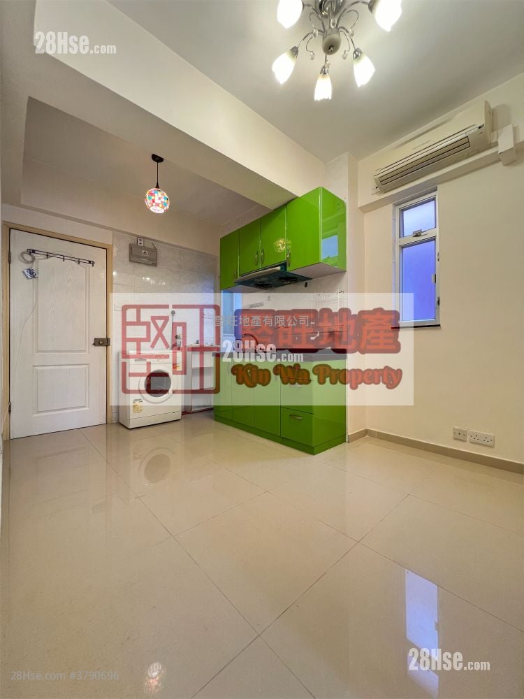 单幢楼房 租盘 2 房 , 1 浴室 269 平方尺