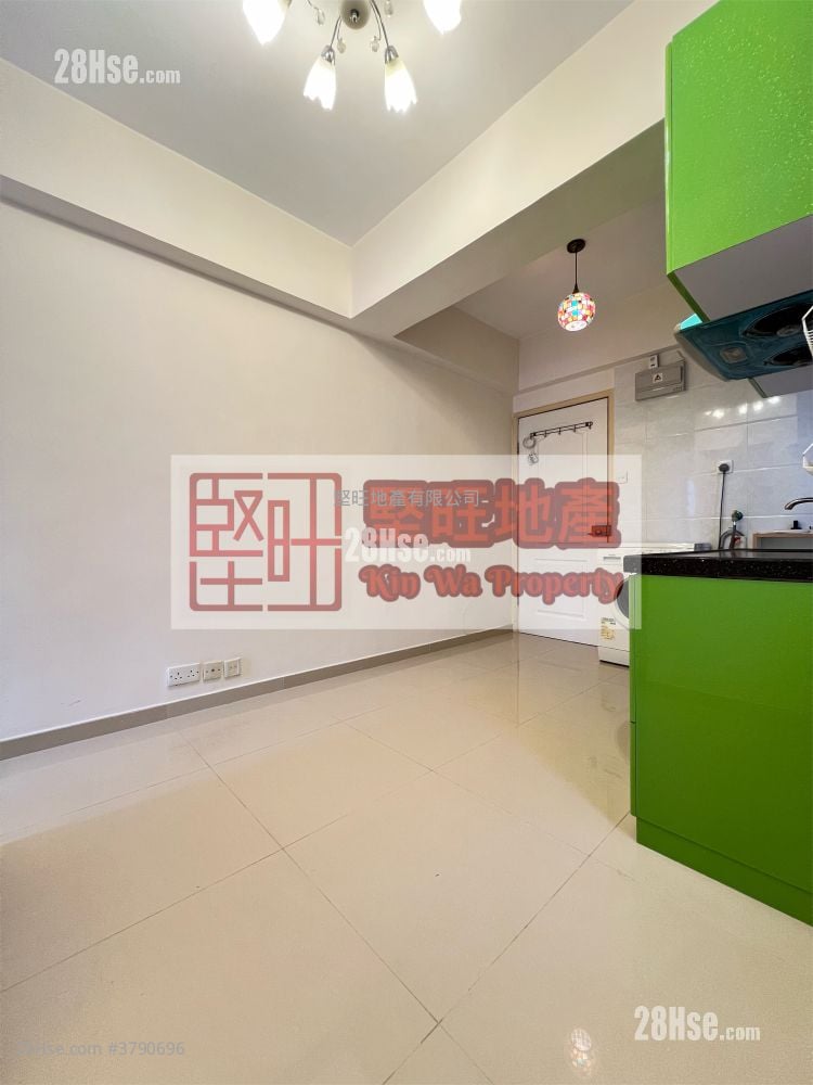 单幢楼房 租盘 2 房 , 1 浴室 269 平方尺