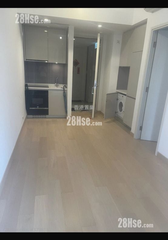 Monterey 售盘 1 房 , 1 浴室 373 平方尺