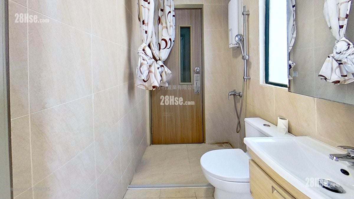 bathroom: 299 Kwun Tong Road Rental Studio , 1 Bathroom 283 ft²