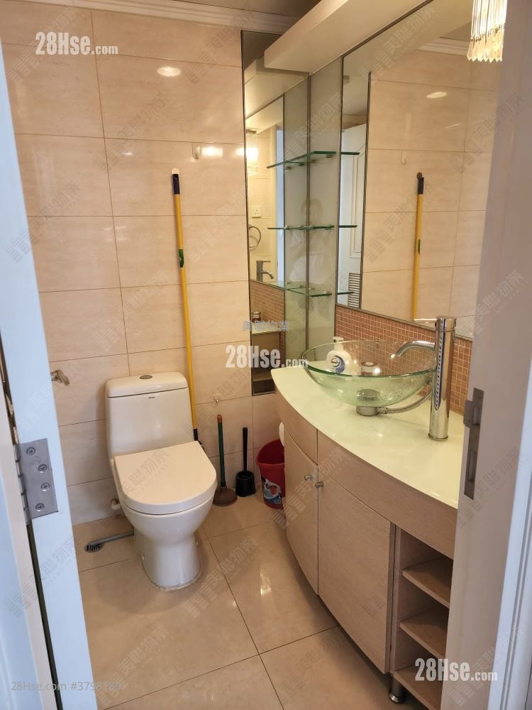 Central Park Towers Sell 2 Bedrooms 496 ft²