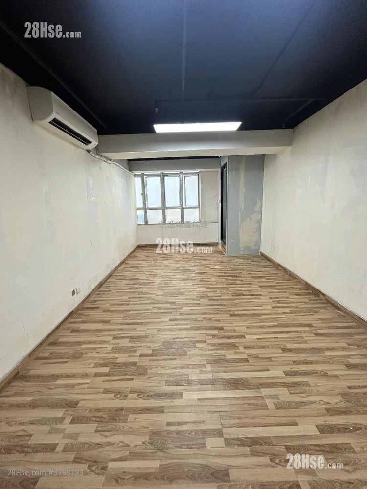 福康工业大厦 租盘 246 平方尺
