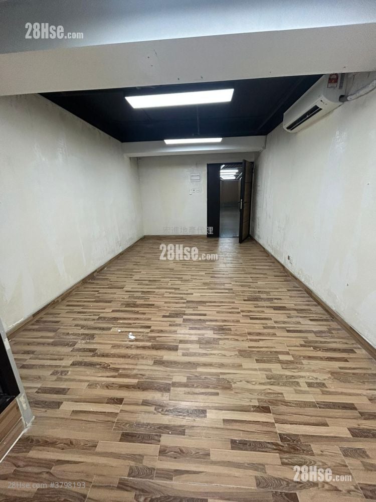 福康工业大厦 租盘 246 平方尺