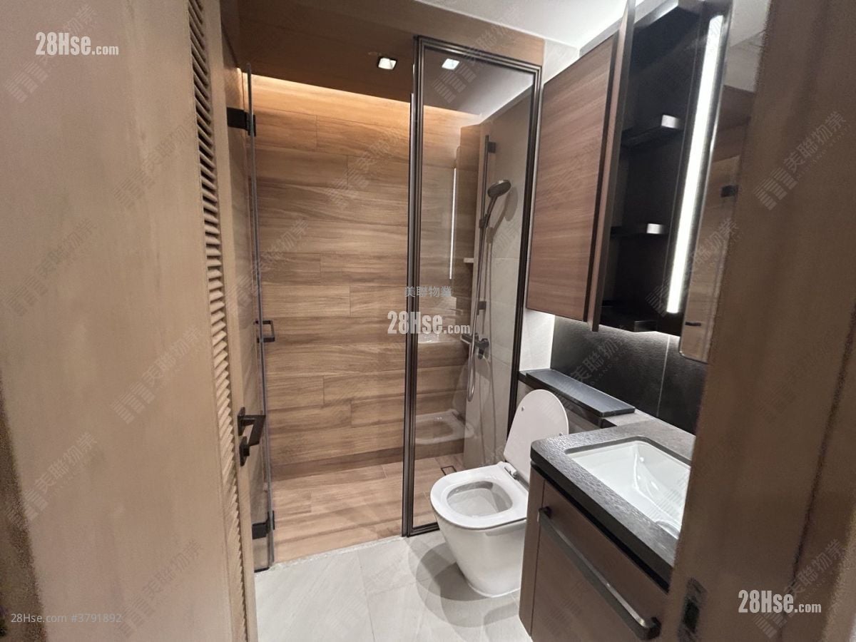 朗贤峯 售盘 3 房 757 平方尺