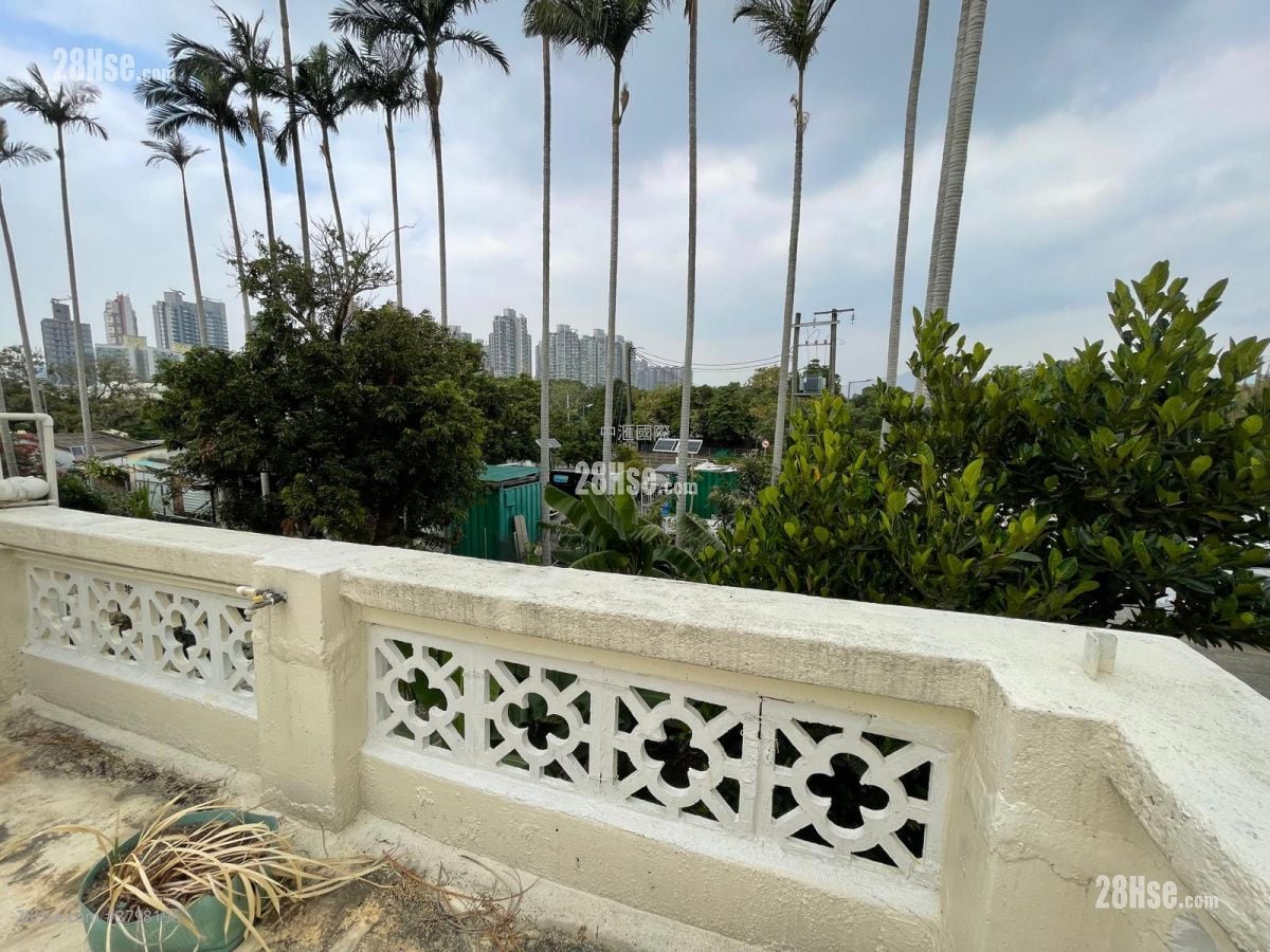 Lan Yam Lau Sell 6,000 ft²