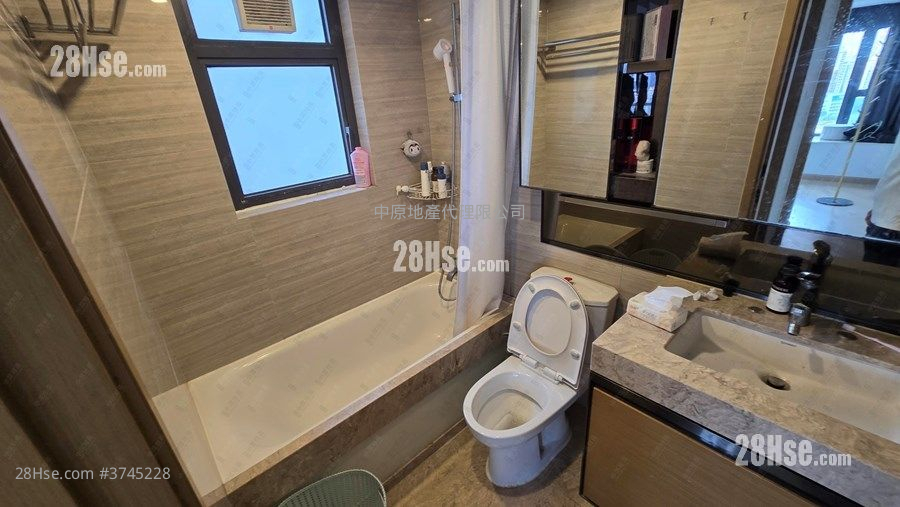 Park Signature Sell 2 Bedrooms , 1 Bathroom 553 ft²