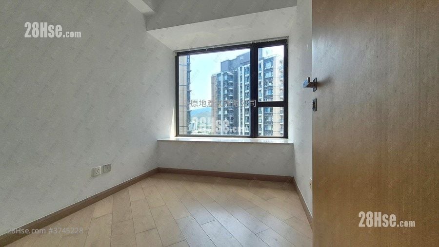 Park Signature Sell 2 Bedrooms , 1 Bathroom 553 ft²