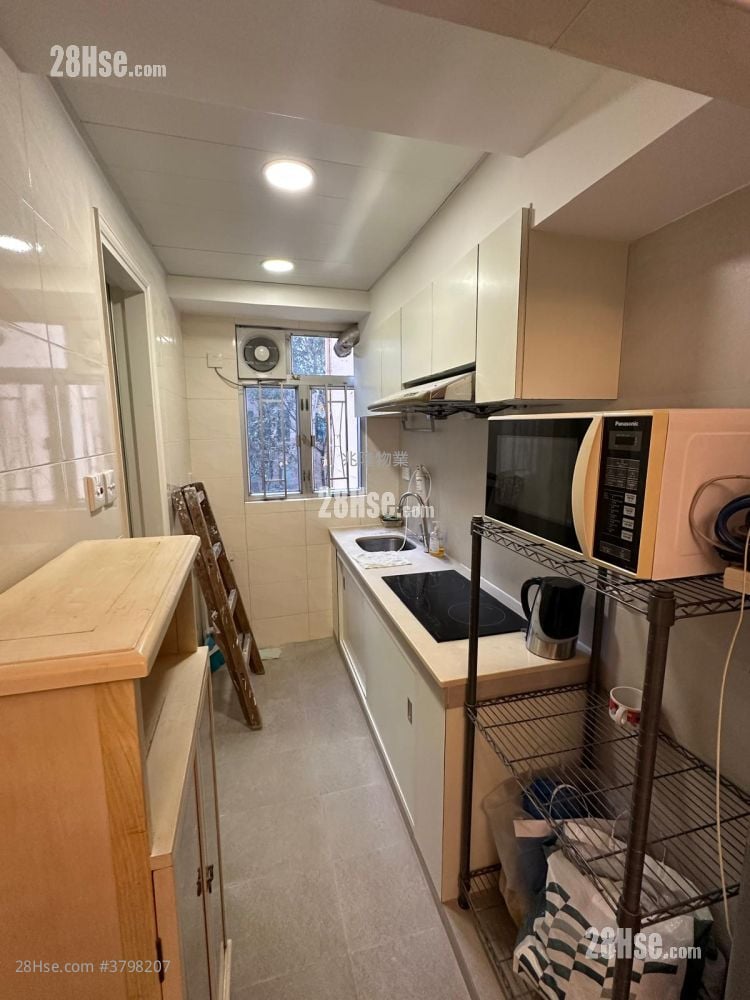 Pak Ling Building Rental 2 Bedrooms , 1 Bathroom 362 ft²