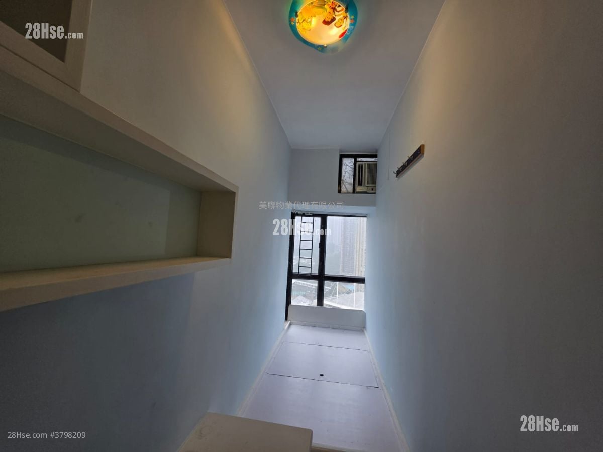 宏福花园 租盘 3 房 , 1 浴室 550 平方尺