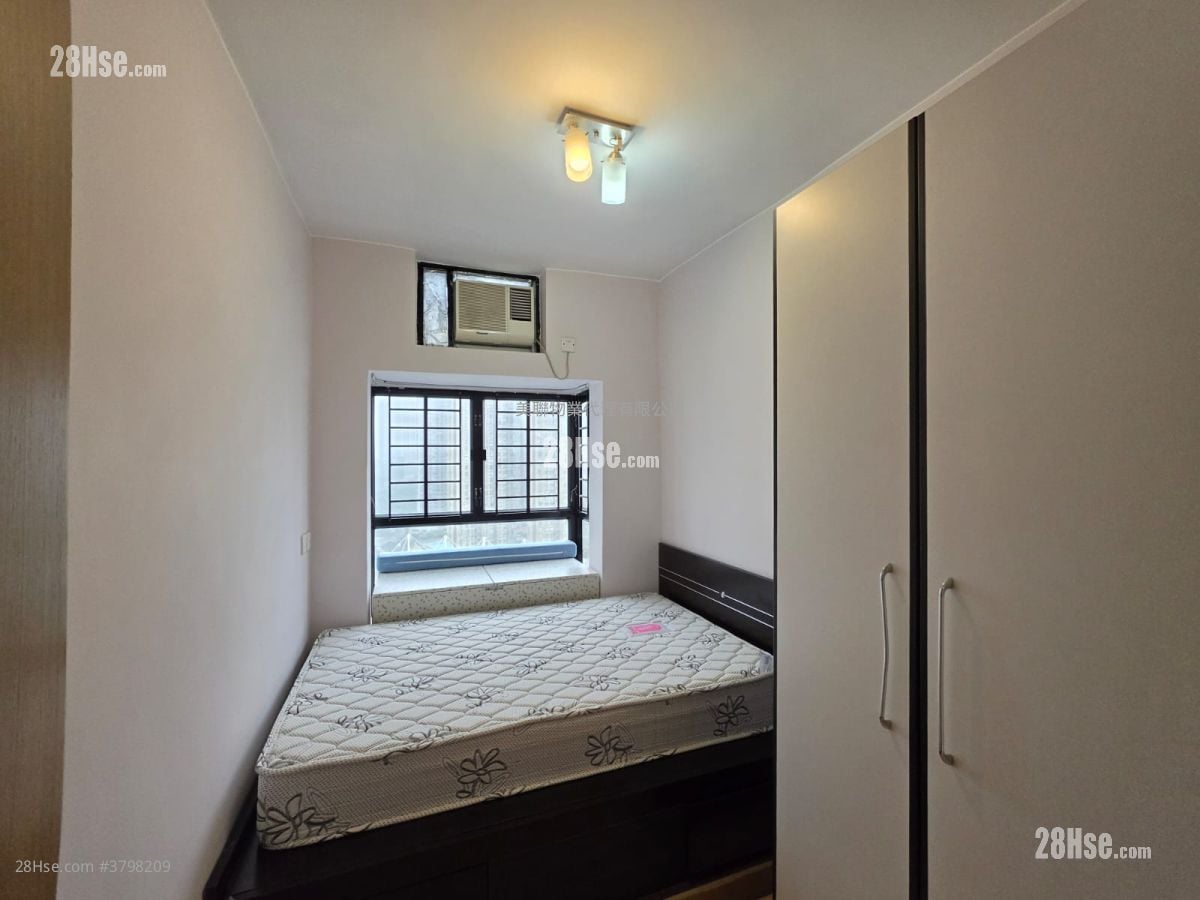 宏福花园 租盘 3 房 , 1 浴室 550 平方尺