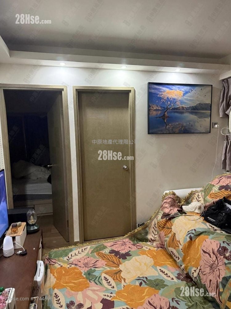 顺丰大厦 售盘 2 房 , 1 浴室 381 平方尺