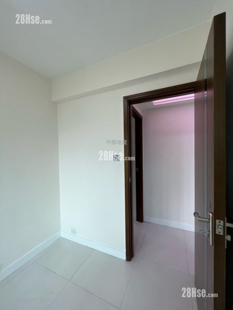 Tierra Verde Sell 3 Bedrooms , 2 Bathrooms 674 ft²