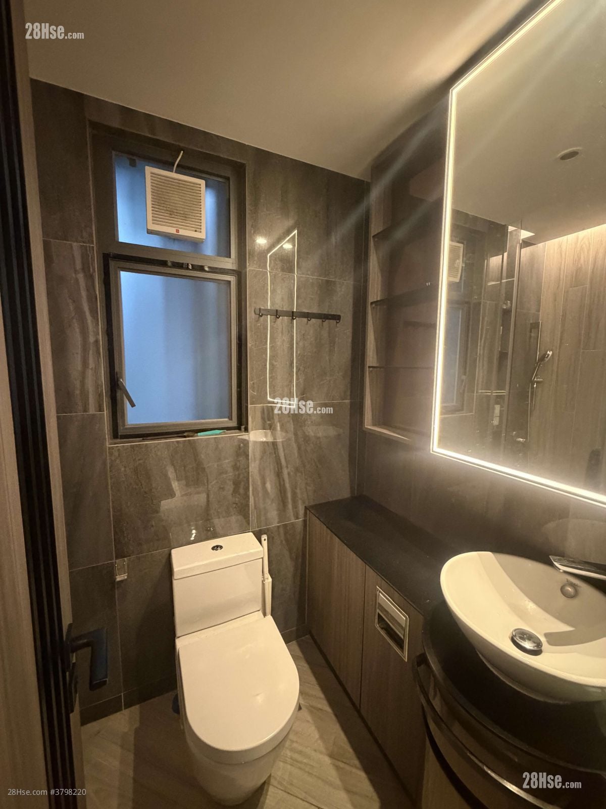 蝶翠峰 租盘 1 房 , 1 浴室 282 平方尺