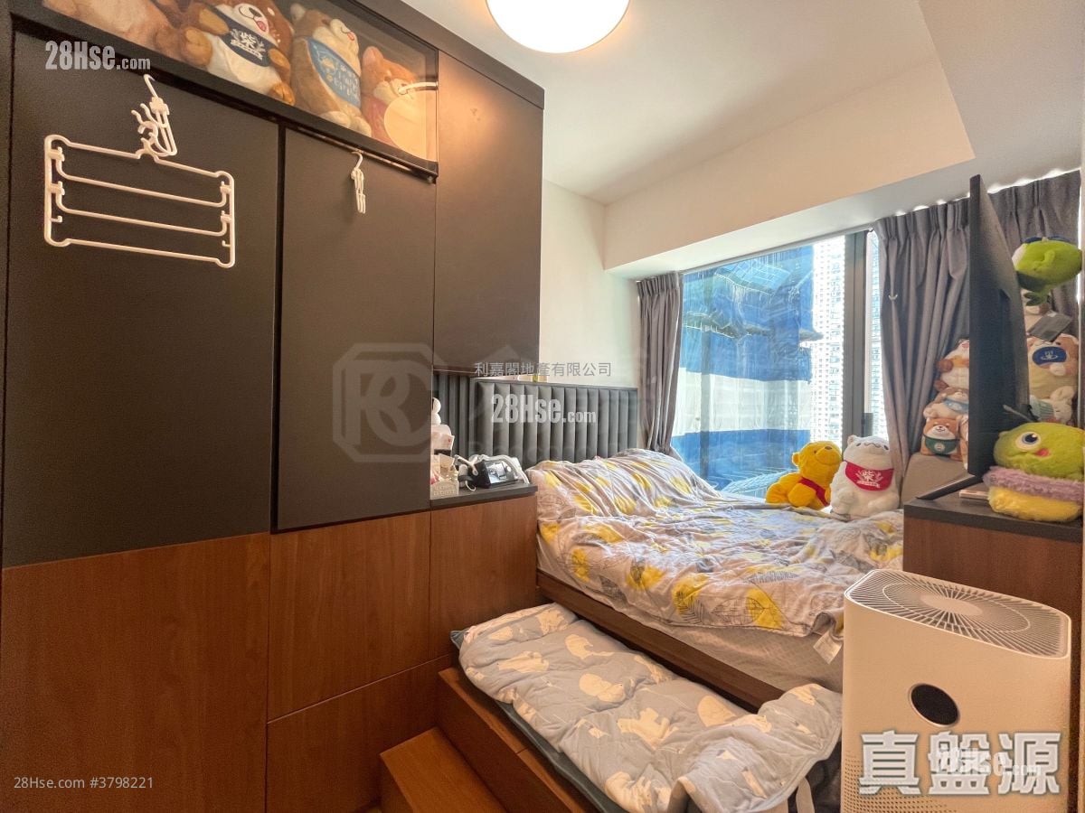 Montara Sell 1 Bedroom , 1 Bathroom 368 ft²