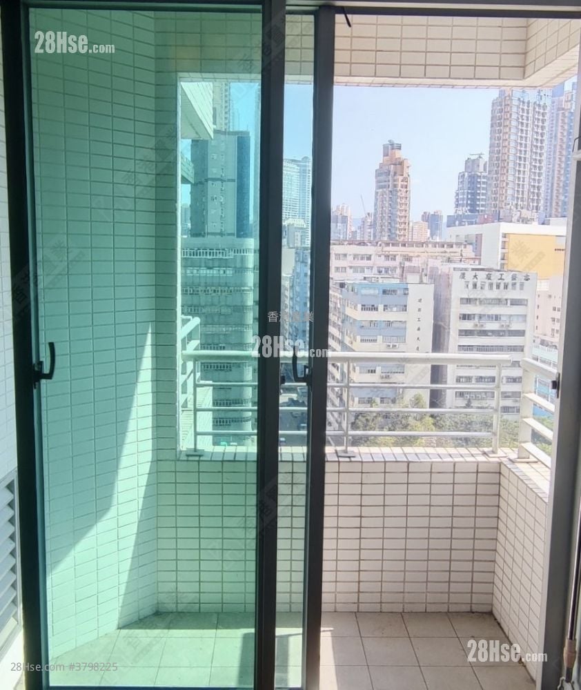 港湾豪庭 售盘 2 房 , 1 浴室 347 平方尺